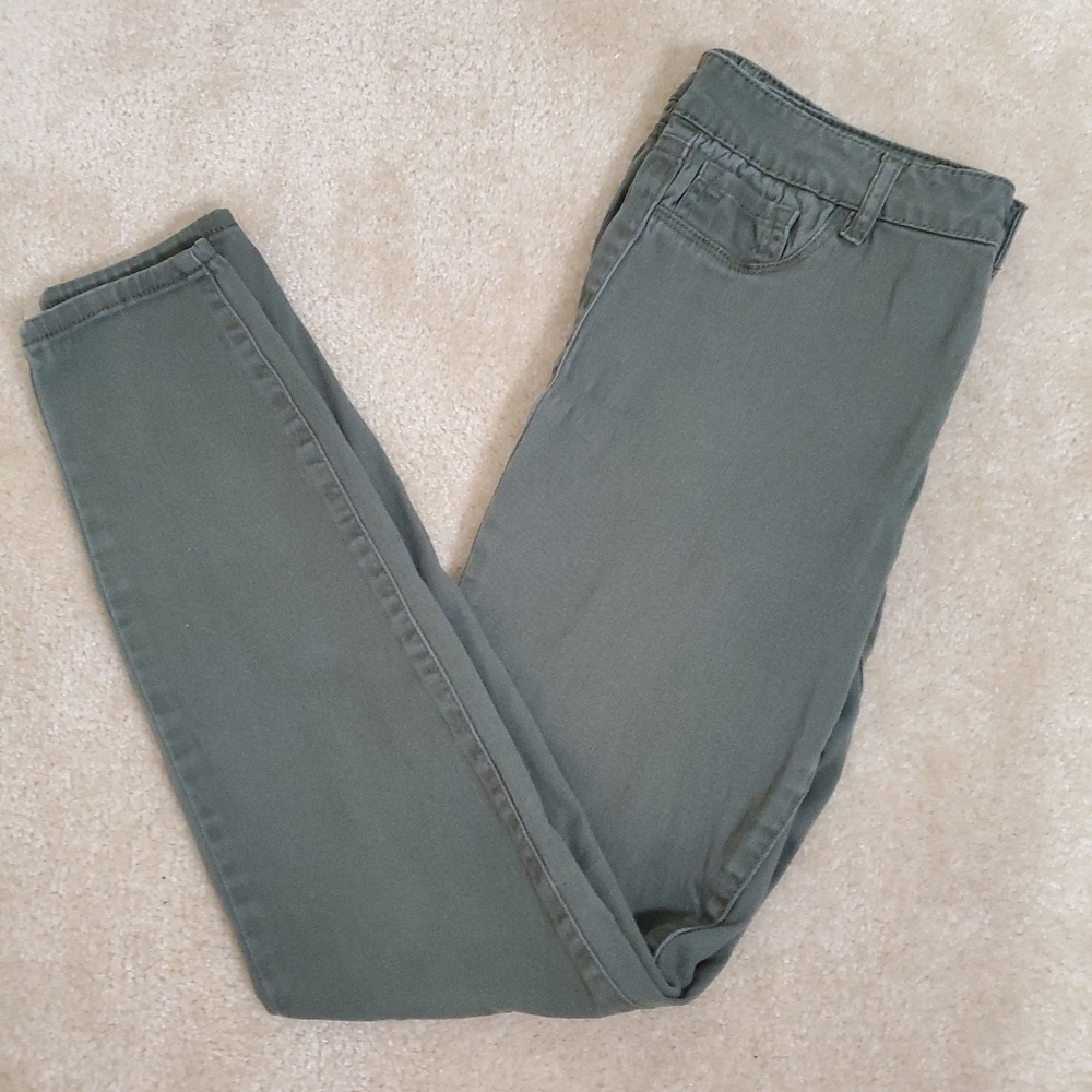 Refuge Jeans, Size‎ 6, Green Stretch